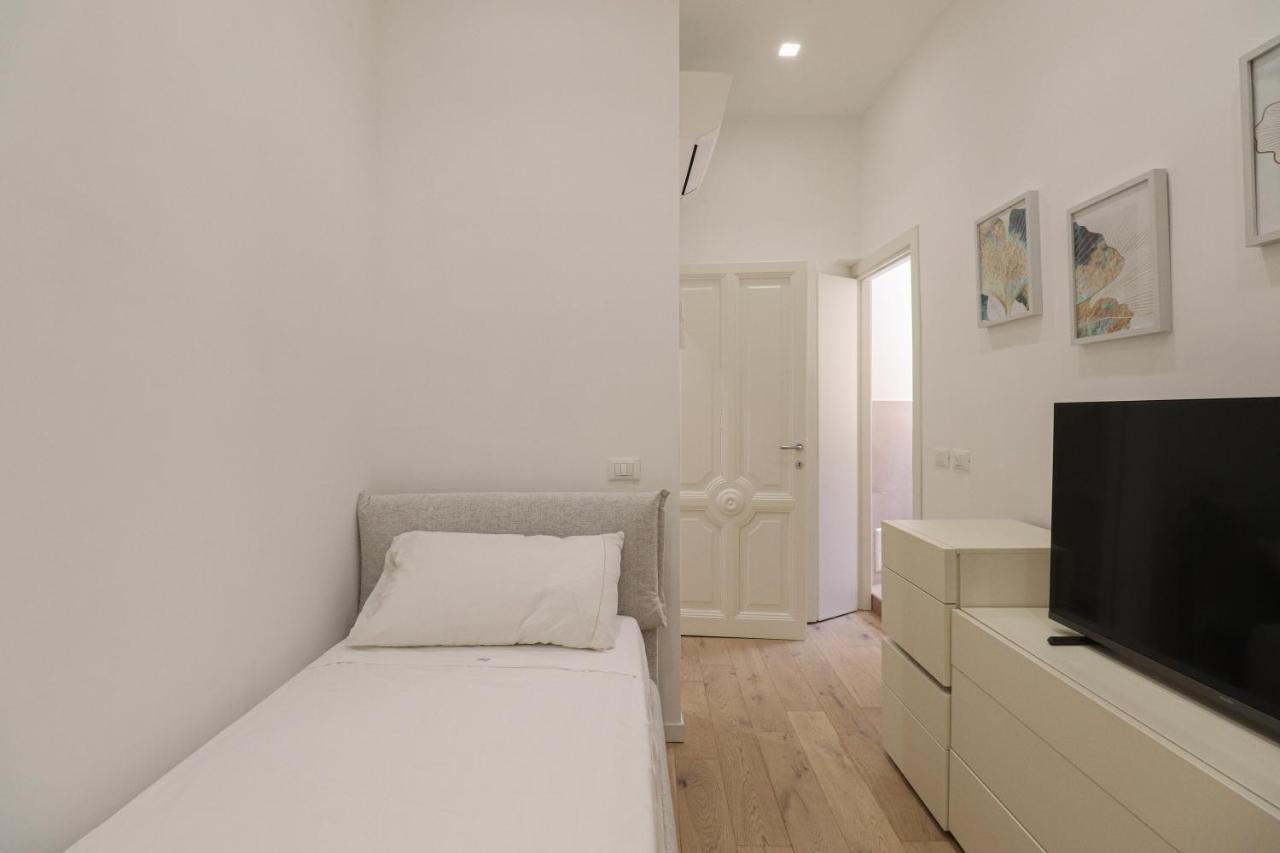 We Home - Frattina14 - Piazza Di Spagna Rome Exterior photo